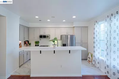 3730 Whitworth Dr, Dublin, CA 94568 - Photo 12