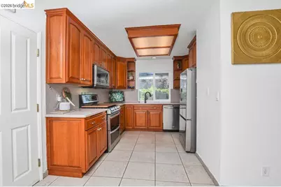1249 Heavenly Dr, Martinez, CA 94553 - Photo 14