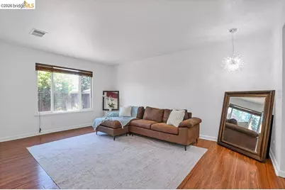 1249 Heavenly Dr, Martinez, CA 94553 - Photo 10