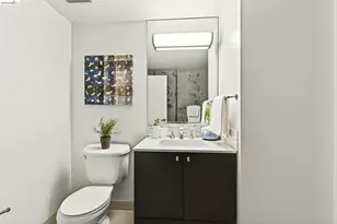 311 Oak St, Oakland, CA 94607 - Photo 32
