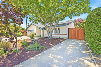 467 Lowell Pl, Fremont, CA 94536 - Photo 4