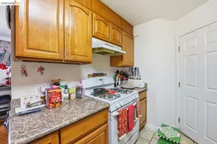 5936 Martin Luther King Jr Way, Oakland, CA 94609 - Photo 50