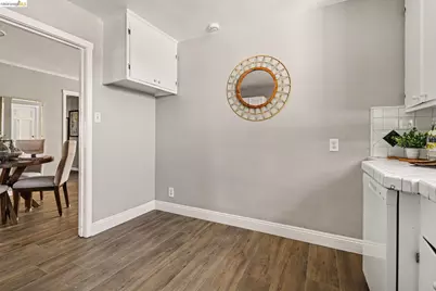 250 23rd St, Tracy, CA 95376 - Photo 10