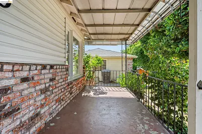 250 23rd St, Tracy, CA 95376 - Photo 4