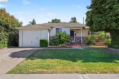 250 23rd St, Tracy, CA 95376 - Photo 2
