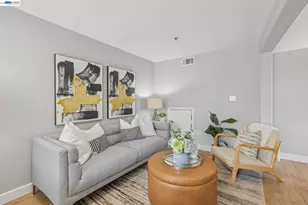 2330 University Ave, East Palo Alto, CA 94303 - Photo 6