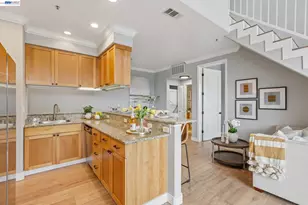 2330 University Ave, East Palo Alto, CA 94303 - Photo 10
