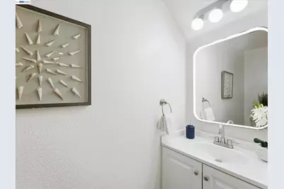 19811 Portal Plaza, Cupertino, CA 95014 - Photo 10