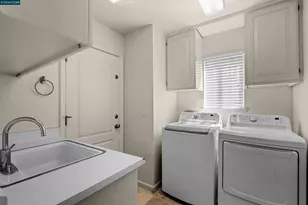 5300 Clearbrook Dr, Concord, CA 94521 - Photo 30