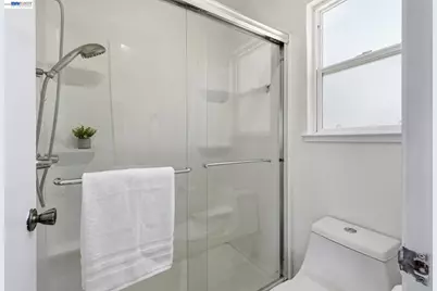2880 Georgia Dr, Tracy, CA 95376 - Photo 18