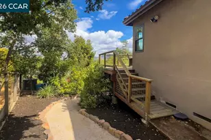 800 Hamilton Dr, Pleasant Hill, CA 94523 - Photo 52