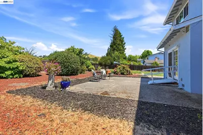 107 Hazelwood Pl, Moraga, CA 94556 - Photo 22
