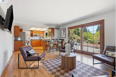 107 Hazelwood Pl, Moraga, CA 94556 - Photo 12