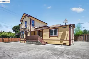 2836 Myrtle St, Oakland, CA 94608 - Photo 6