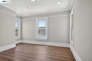 2836 Myrtle St, Oakland, CA 94608 - Photo 32