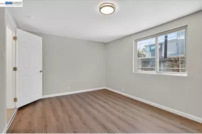 2836 Myrtle St, Oakland, CA 94608 - Photo 22