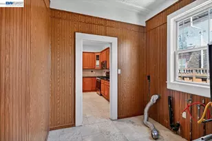 2836 Myrtle St, Oakland, CA 94608 - Photo 18