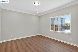 2836 Myrtle St, Oakland, CA 94608 - Photo 52