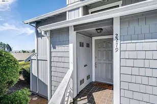 2279 Clearview Cir, Benicia, CA 94510 - Photo 2