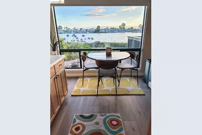 1321 Crown Dr, Alameda, CA 94501 - Photo 10