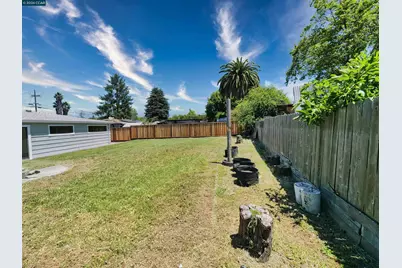 1156 Santa Barbara Dr, Santa Rosa, CA 95404 - Photo 12