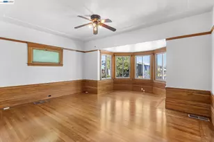 3246 Mlk Jr Way, Oakland, CA 94609 - Photo 2