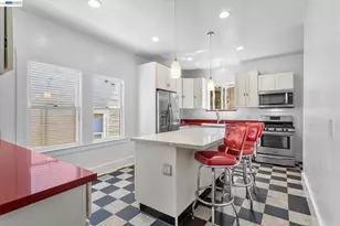 3246 Mlk Jr Way, Oakland, CA 94609 - Photo 14
