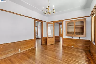 3246 Mlk Jr. Way, Oakland, CA 94609 - Photo 12
