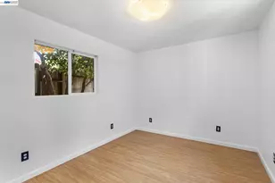 3246 Mlk Jr Way, Oakland, CA 94609 - Photo 36