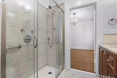 3246 Mlk Jr. Way, Oakland, CA 94609 - Photo 22
