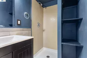 3246 Mlk Jr Way, Oakland, CA 94609 - Photo 34