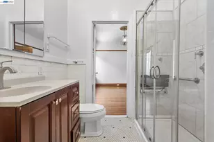 3246 Mlk Jr Way, Oakland, CA 94609 - Photo 18