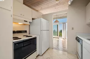 7279 Snake Rd, Oakland, CA 94611 - Photo 10