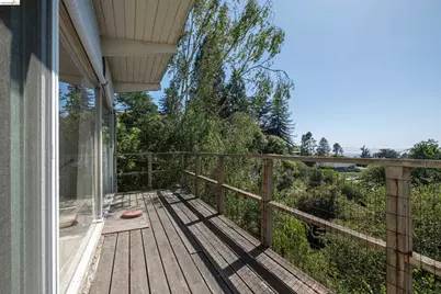 7279 Snake Rd, Oakland, CA 94611 - Photo 28