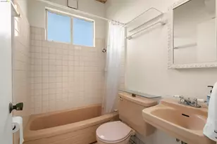 7279 Snake Rd, Oakland, CA 94611 - Photo 12