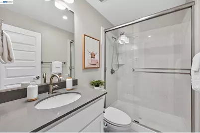 5425 Melissa Ln #221, Dublin, CA 94568 - Photo 32