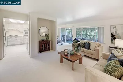 3136 Tice Creek Dr #5, Walnut Creek, CA 94595 - Photo 4
