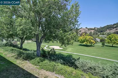 3136 Tice Creek Dr #5, Walnut Creek, CA 94595 - Photo 16