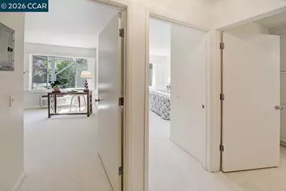 3136 Tice Creek Dr #5, Walnut Creek, CA 94595 - Photo 24