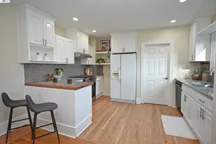 2732 Garden St, Oakland, CA 94601 - Photo 14