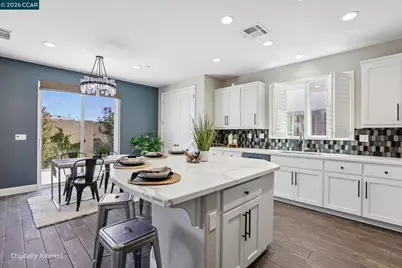 2565 Modena Dr, Pittsburg, CA 94565 - Photo 4