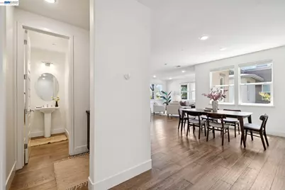 472 Diller St, Alameda, CA 94501 - Photo 14