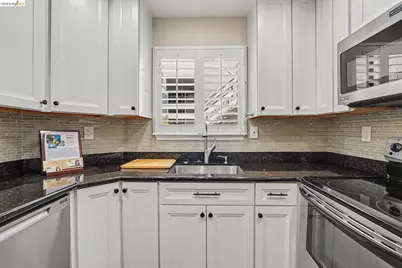1152 Maywood, Martinez, CA 94553 - Photo 10
