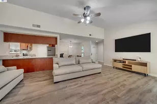 1820 Willow Creek Dr, Tracy, CA 95376 - Photo 8