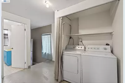 1227 33rd St, Oakland, CA 94610 - Photo 48