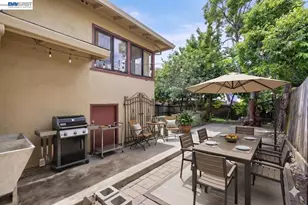 1227 33rd St, Oakland, CA 94610 - Photo 60