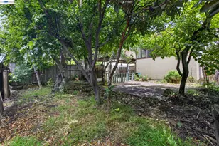 1227 33rd St, Oakland, CA 94610 - Photo 66