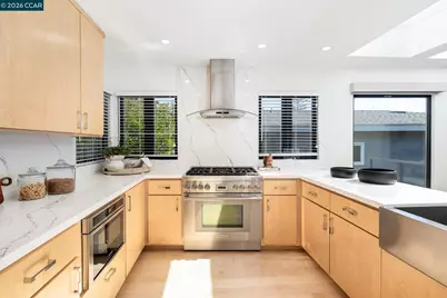 2431 Tulare Ave, El Cerrito, CA 94530 - Photo 6