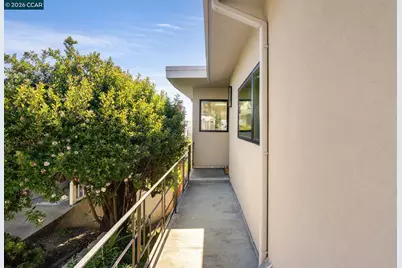 2431 Tulare Ave, El Cerrito, CA 94530 - Photo 28