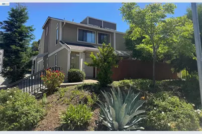 104 Mission Dr, Pleasanton, CA 94566 - Photo 1